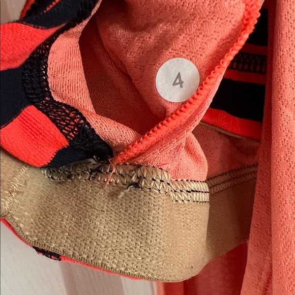 Lululemon No Limits Tank - Picture 5 of 13